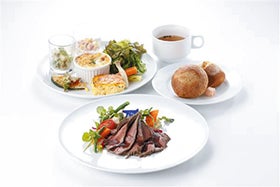 姫路 龍野発
大江ノ郷リゾートで鳥取和牛のローストビーフとハーフビュッフェランチ1